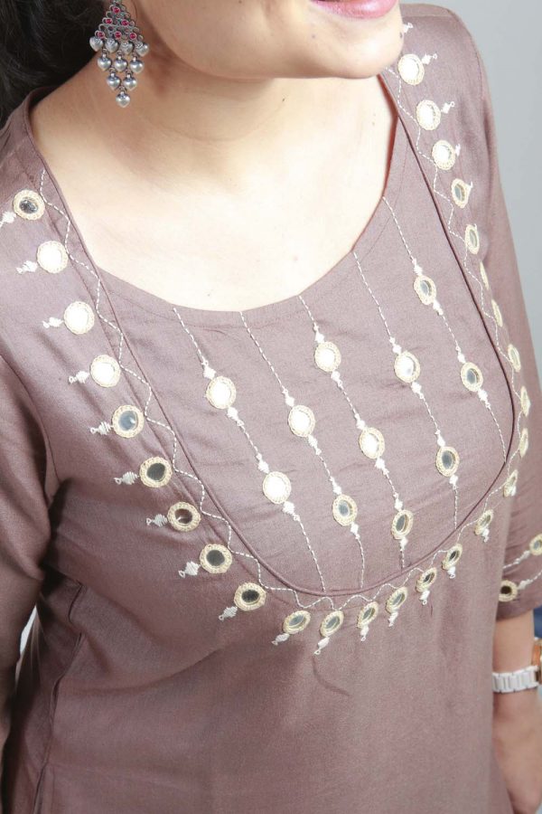 Naira Hand Embroidered kurta Buy Urmul Desert Crafts