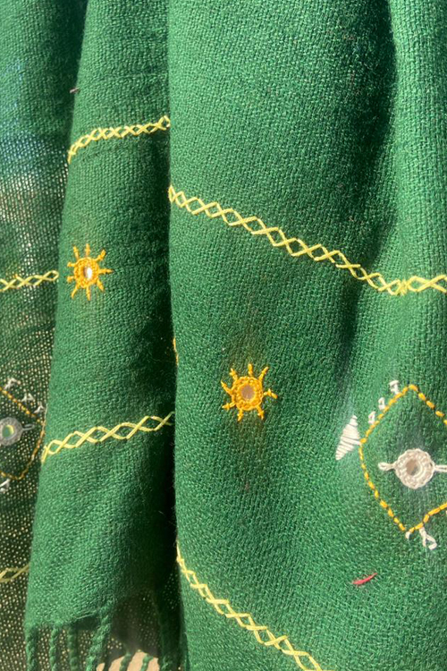 Mirror and fish Hand Embroidered green woollen stoles Buy Urmul Desert Crafts