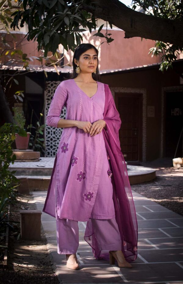 Dulari Hand Embroidered kurta Buy Urmul Desert Crafts