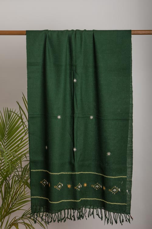 Mirror and fish Hand Embroidered green woollen stoles Buy Urmul Desert Crafts