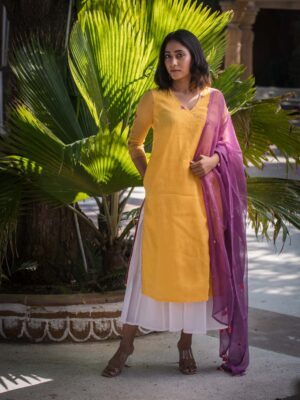 Alisha Hand Embroidered kurta Buy Urmul Desert Crafts