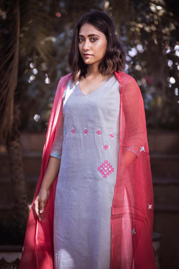 Adira Hand Embroidered kurta Buy Urmul Desert Crafts