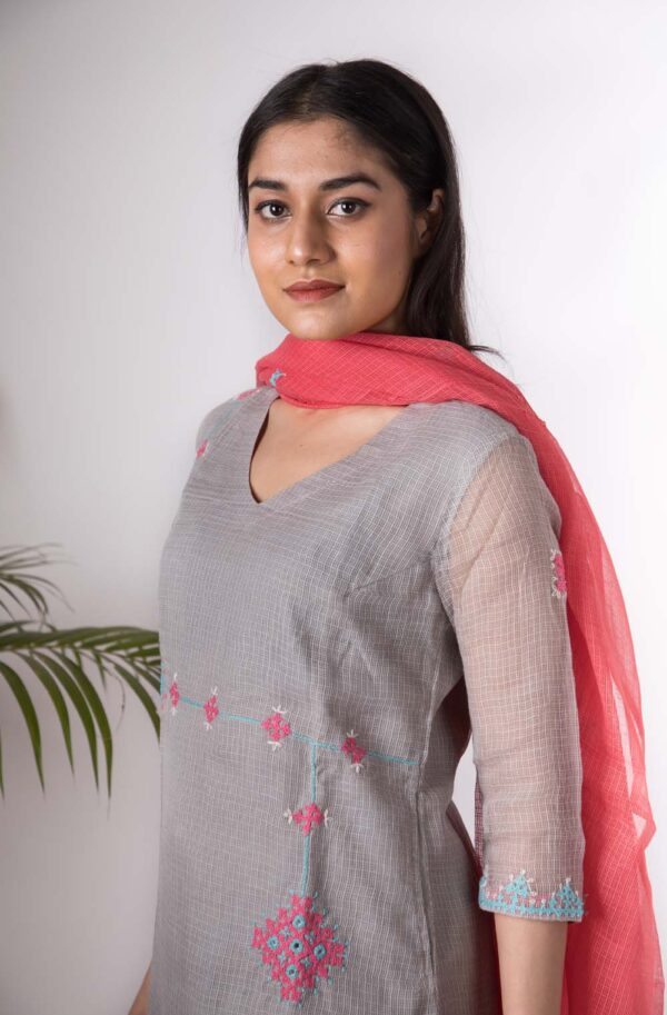 Adira Hand Embroidered kurta Buy Urmul Desert Crafts