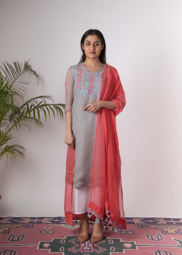 Dhara Hand Embroidered kurta Buy Urmul Desert Crafts