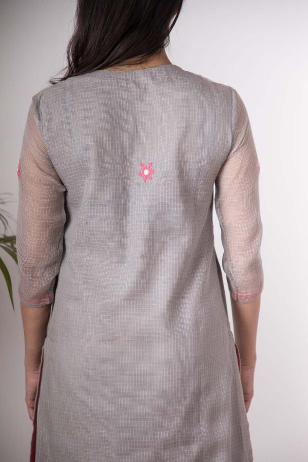 Dhara Hand Embroidered kurta Buy Urmul Desert Crafts