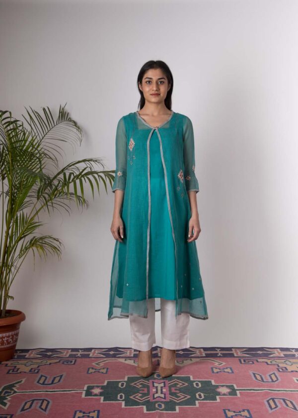 Isha Hand Embroidered kurta Buy Urmul Desert Crafts