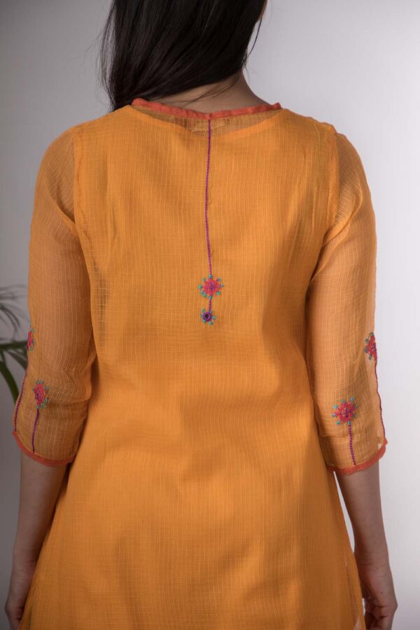 Aaesha Hand Embroidered Yellow kotta doriya kurta Buy Urmul Desert Crafts