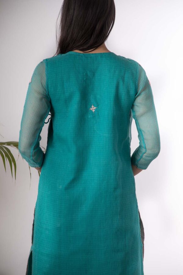 Isha Hand Embroidered kurta Buy Urmul Desert Crafts