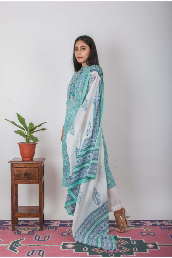 Gulmohar Handblock printed and Embroidered Floral kurta. (3pc kurta,pant and dupatta) Buy Urmul Desert Crafts