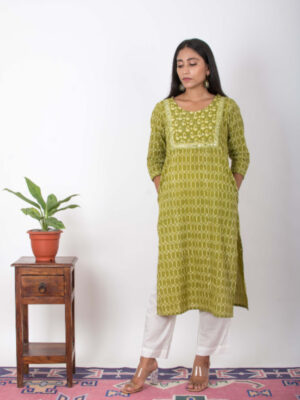 Mumtaz Handblock printed and Embroidered Green kurta. (3pc kurta,pant and dupatta) Buy Urmul Desert Crafts