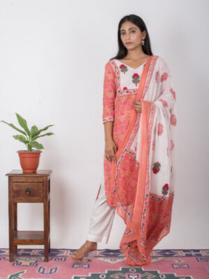 Nazim Handblock printed and Embroidered pinky orange kurta. (3pc kurta,pant and dupatta) Buy Urmul Desert Crafts