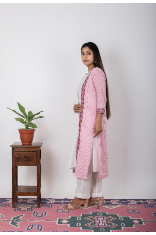 Pankhuri Handblock printed and Embroidered jacket kurti. (3pc kurta pant and slip) Buy Urmul Desert Crafts