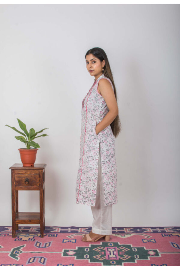 Bale Handblock printed and Embroidered white kurti Buy Urmul Desert Crafts