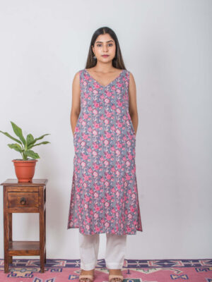 Gulab Handblock printed and Embroidered gulab kurta. (3pc Kurta, Pant and Dupatta ) Buy Urmul Desert Crafts