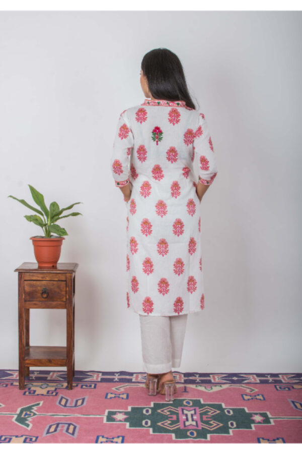 Gulnar Handblock printed and Embroidered floral white kurta. (2pc kurta and pant) Buy Urmul Desert Crafts