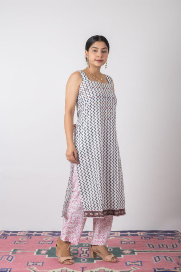 Parijat Handblock printed and Embroidered white kurti Buy Urmul Desert Crafts