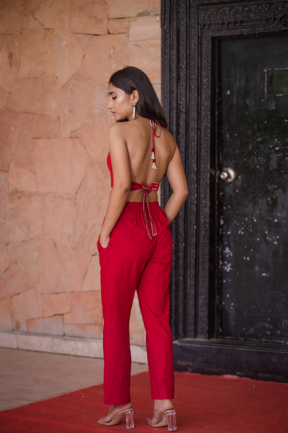 Urmul_Piharavaa_ Laal Ishq Cotton halter blouse(2) Piharavaa Laal ishq Cotton halter blouse Buy Urmul Desert Crafts