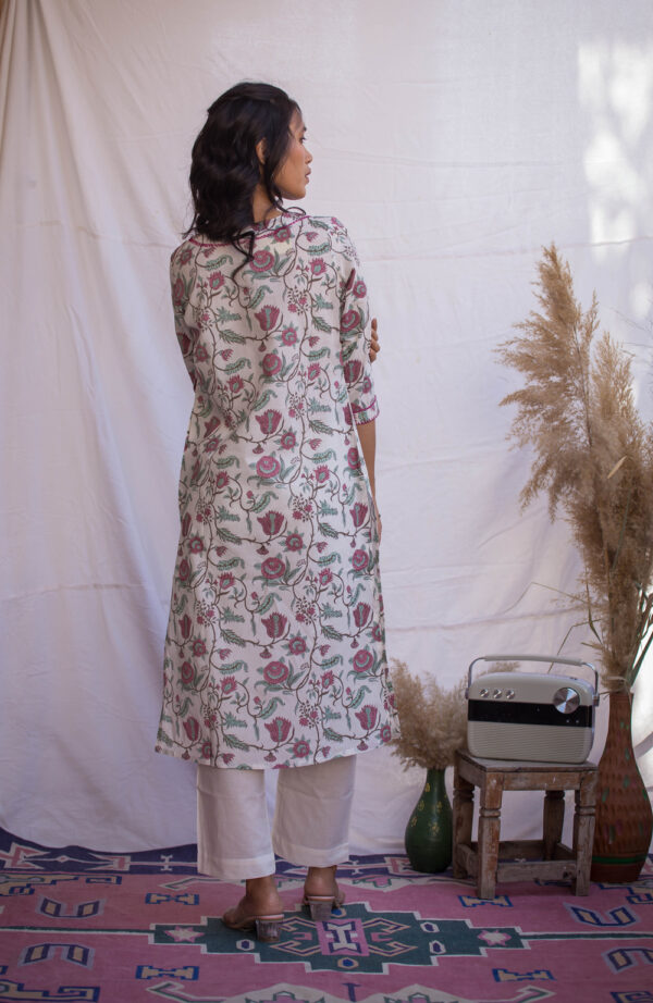 Kapal Bageecha Kurti Buy Urmul Desert Crafts