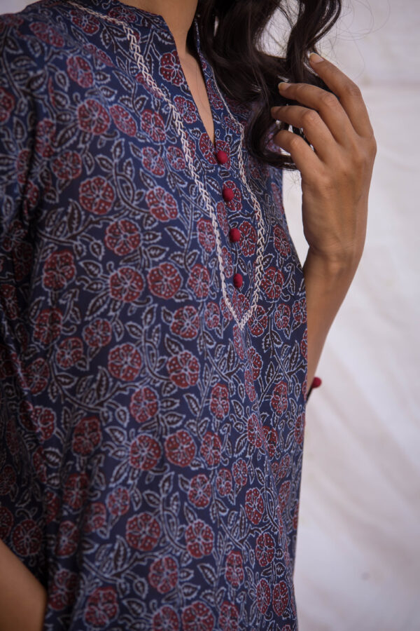 Aashma Bageecha Kurti Buy Urmul Desert Crafts