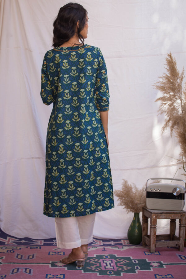 Surili Bageecha Kurti Buy Urmul Desert Crafts