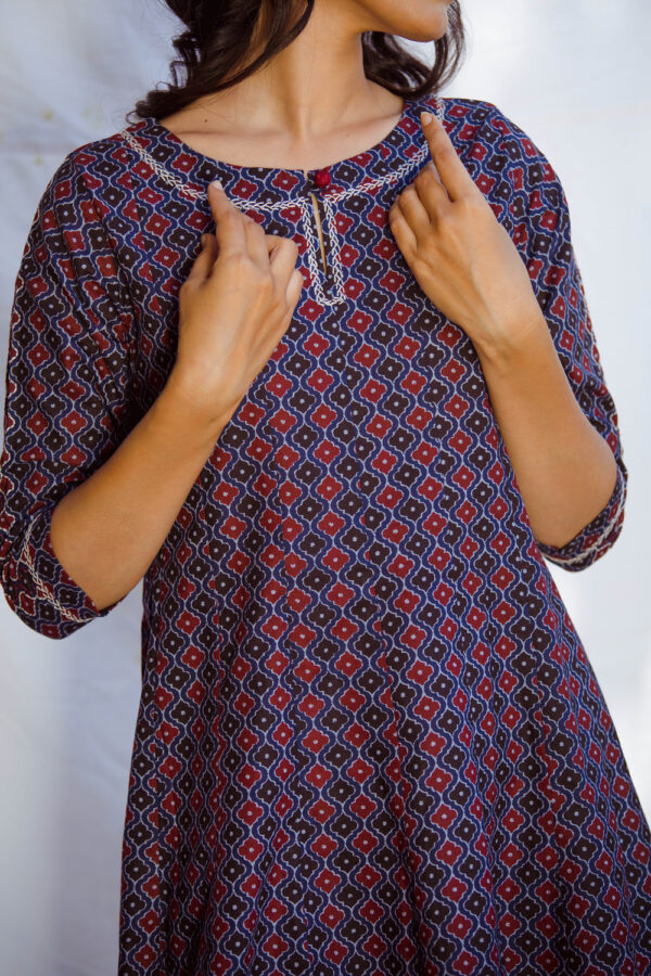 Dia Bageecha Kurti Buy Urmul Desert Crafts