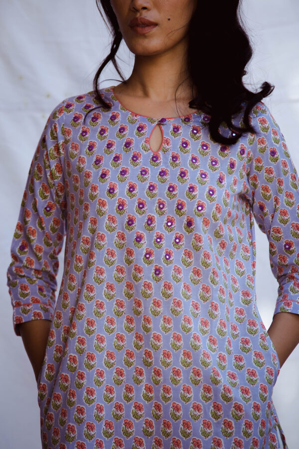 Amya Bageecha Kurti Buy Urmul Desert Crafts