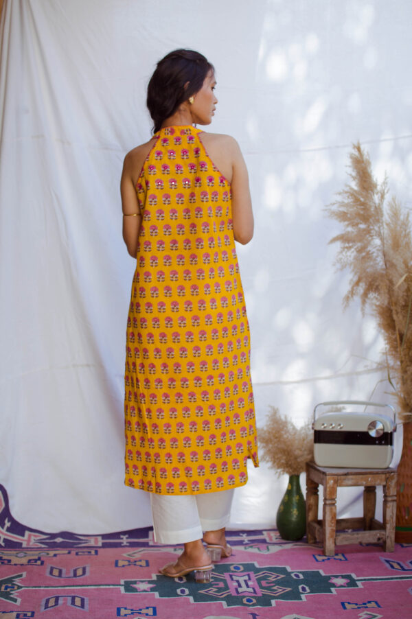 Inari Bageecha Kurti Buy Urmul Desert Crafts
