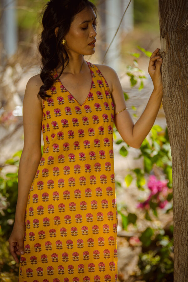 Inari Bageecha Kurti Buy Urmul Desert Crafts