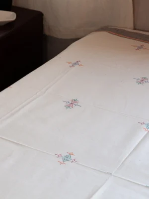 Naina Extra Weft Single Bedsheet Buy Urmul Desert Crafts
