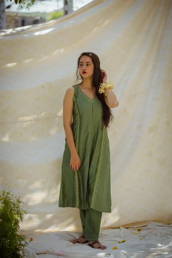 Java Sitara Kurti By Urmul Desert Crafts