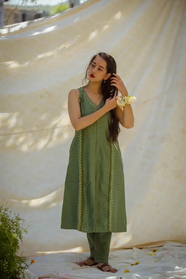 Java Sitara Kurti By Urmul Desert Crafts